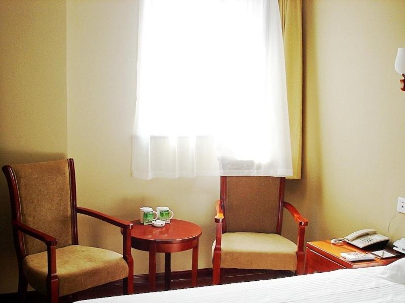 Greentree Inn Shandong Jinan Daming Lake Business Hotel Экстерьер фото