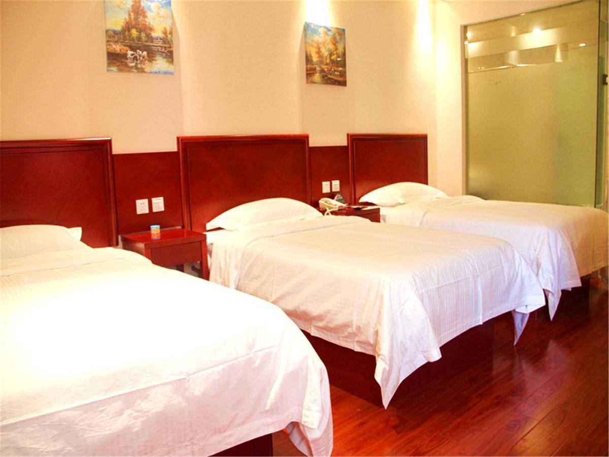Greentree Inn Shandong Jinan Daming Lake Business Hotel Экстерьер фото